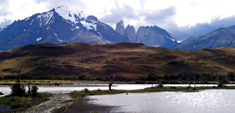 The park as seen from Laguna Amarga